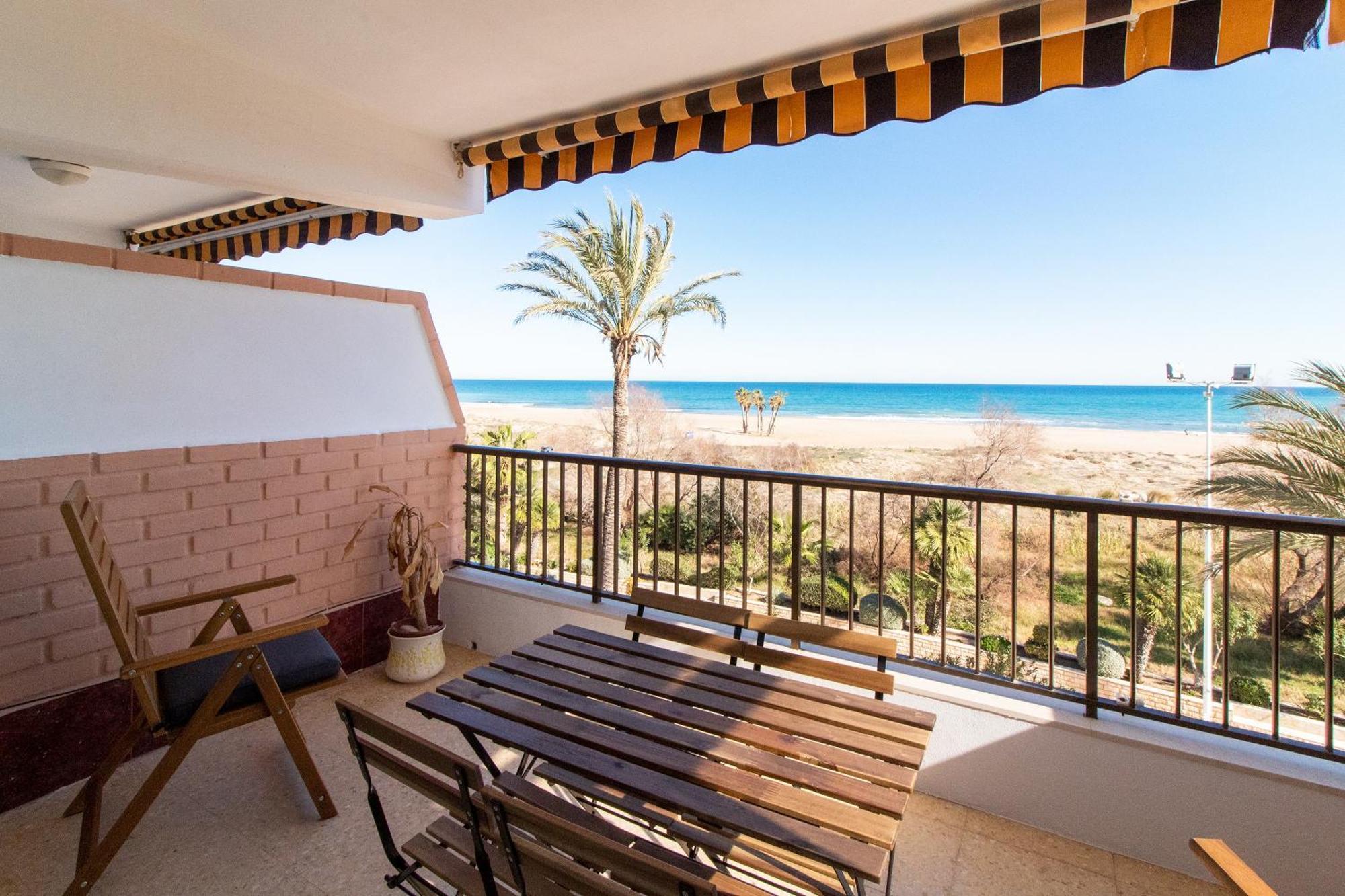 Global Properties, En Primera Linea Con Impresionantes Vistas Al Mar